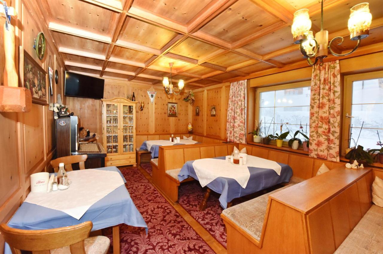 Pension Piz Buin パーテネン エクステリア 写真