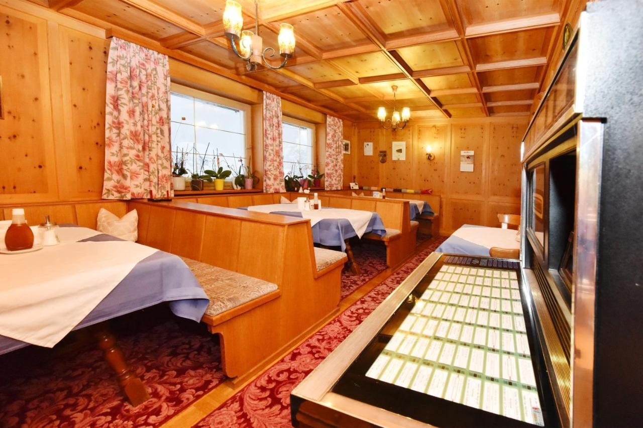 Pension Piz Buin パーテネン エクステリア 写真